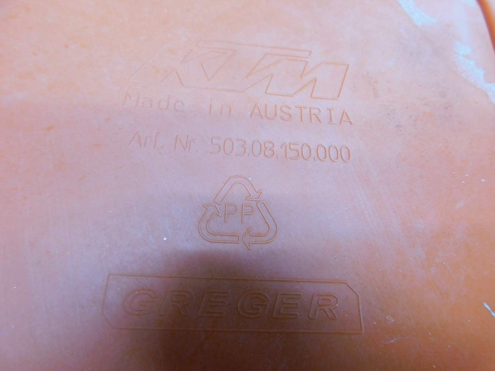 Пластик бака левый KTM 50308150000