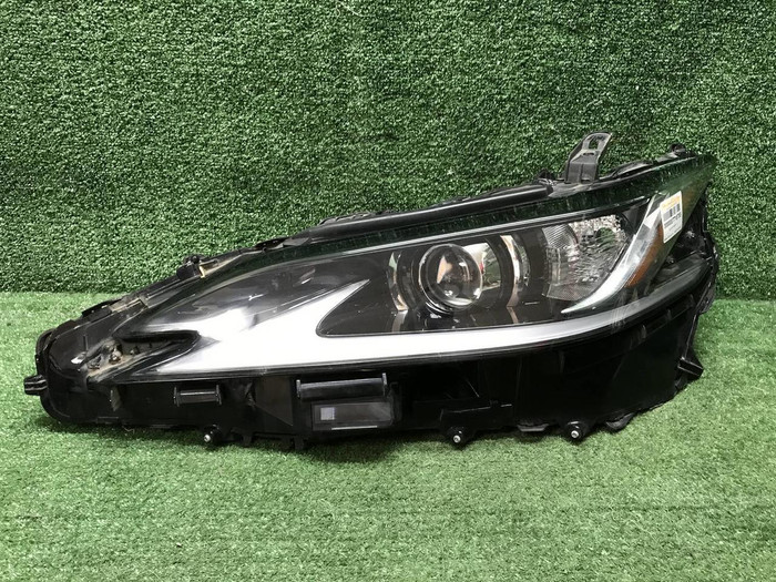 Фара левая Lexus ES 7 (2018-2021) LED