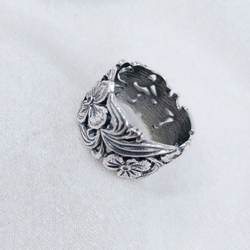 "Цветок" кольцо серебряном покрытии из коллекции "Ботаника" от Jenavi