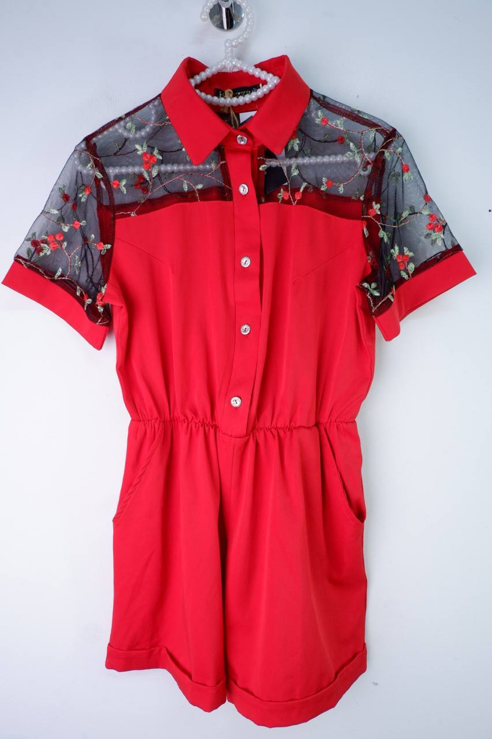 Комбинезон для модного образа, визуально на 42 размер, новый