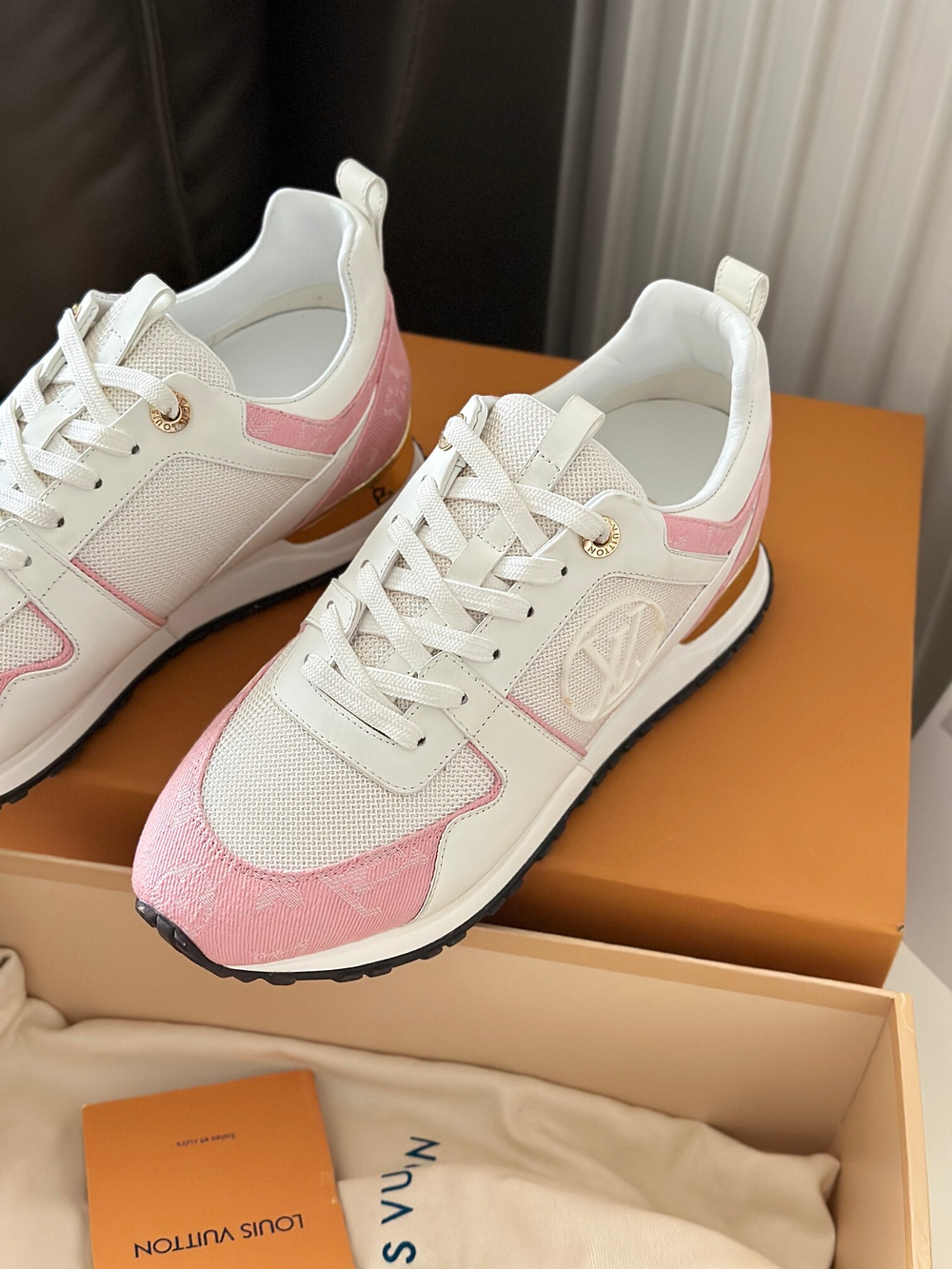Louis Vuitton Run Away Trainer
