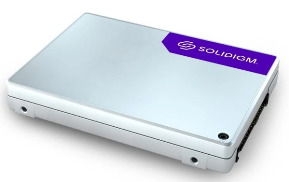 Накопитель SSD 2.5'' Solidigm SBFPF2BV614T001 61440 ГБ