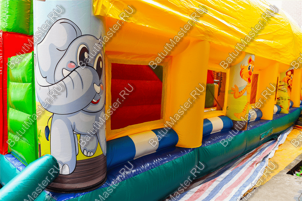 Надувной батут "Зверята с крышей 3" со скалодромом, 11*7*6 м