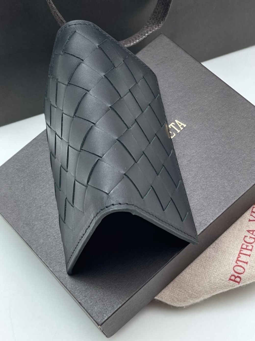 Обложка на паспорт Bottega