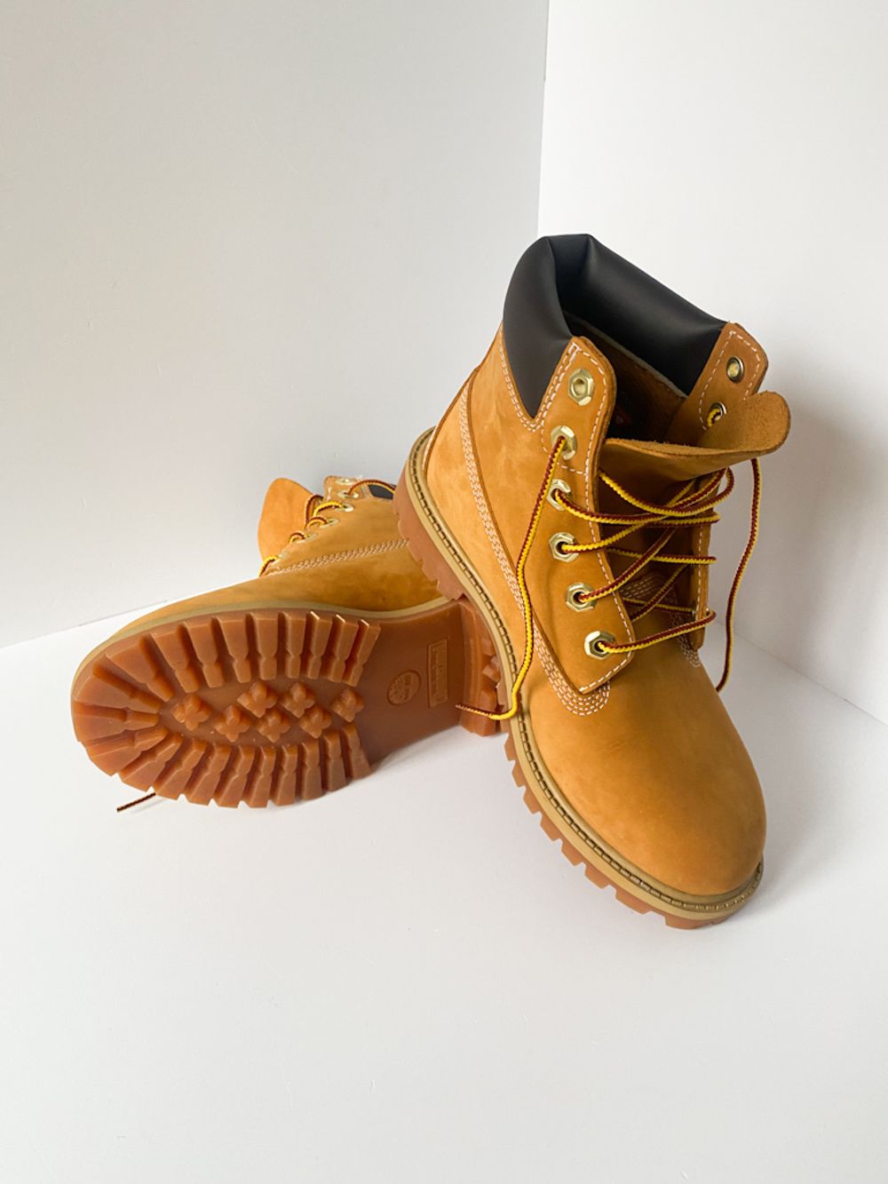 Новые ботинки Timberland, 35