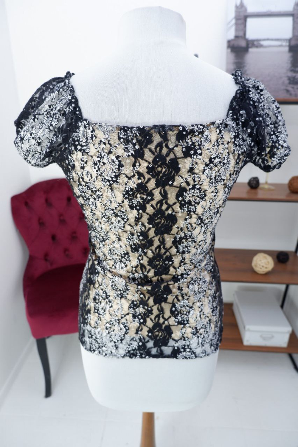 Футболка Galafin с кружевом 44 размер