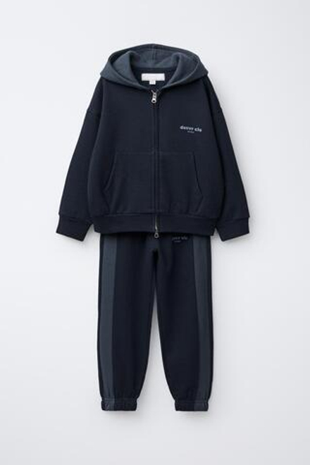 ZARA КОМПЛЕКТ ТОЛСТОВКА НА МОЛНИИ И БРЮКИ-ДЖОГГЕРЫ С ЛАМПАСАМИ, СИНИЙ