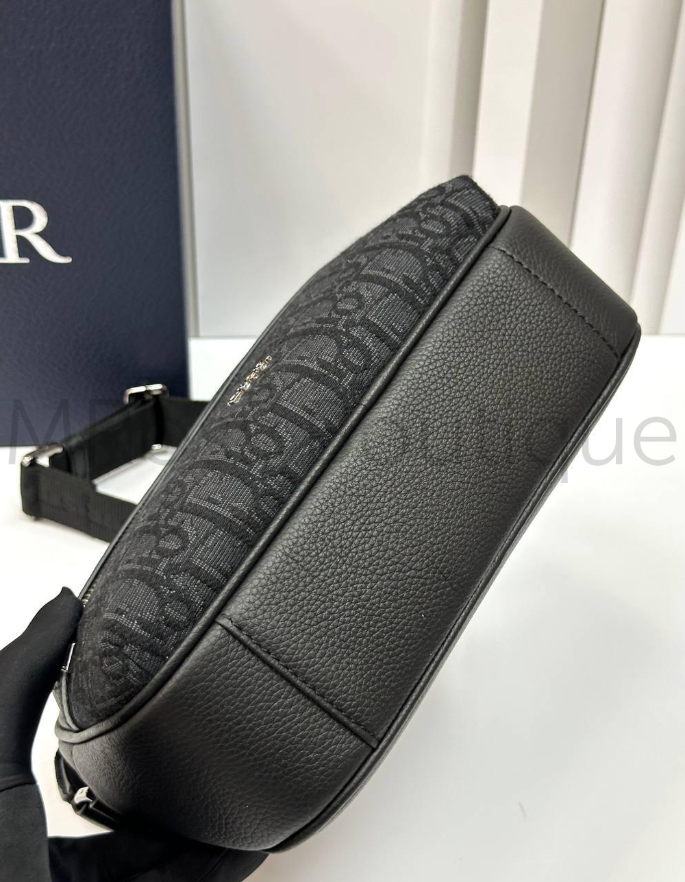 Сумка на пояс Burberry с узором