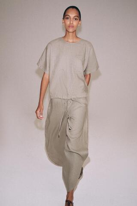 ZARA БРЮКИ ИЗ ЛЬНА С РАЗРЕЗАМИ — ZW COLLECTION, СЕРО-КОРИЧНЕВЫЙ