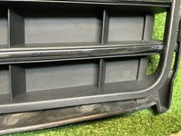 Решетка перед. бампера VW Touareg 3 (18-23) R-line