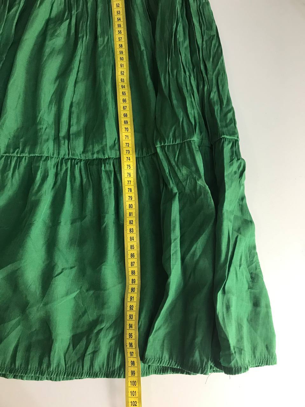 Юбка длинная летнего оттенка, визуально 46 размер