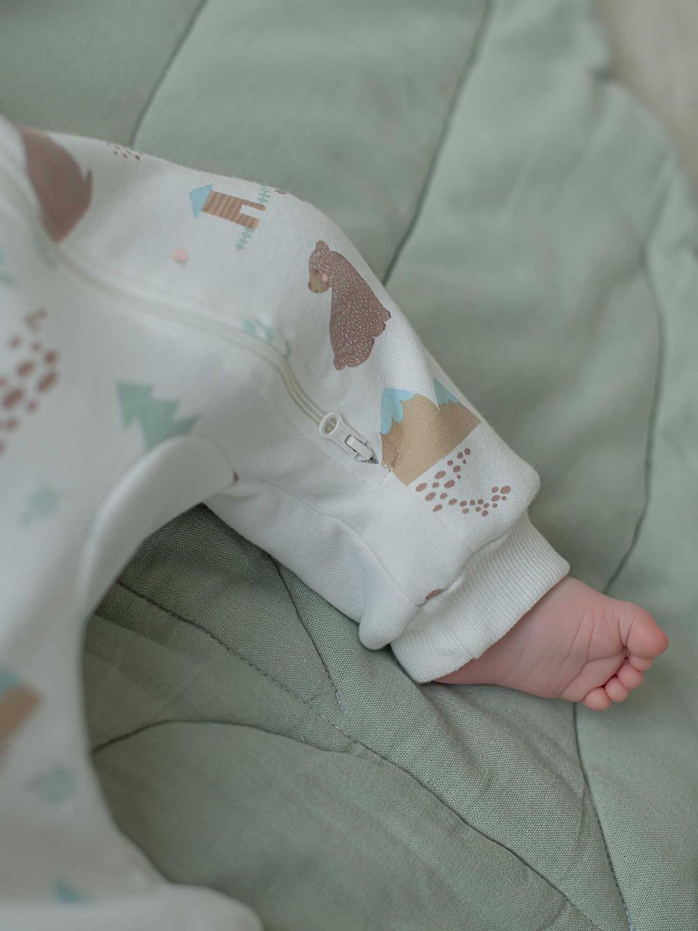 Комбинезон с капюшоном "Тайга" утепленный 0+