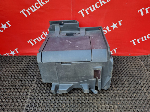 Ящик инструментальный левый