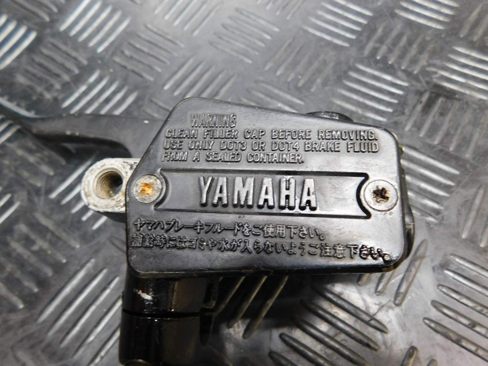 Цилиндр сцепления Yamaha FZX750 3XF.