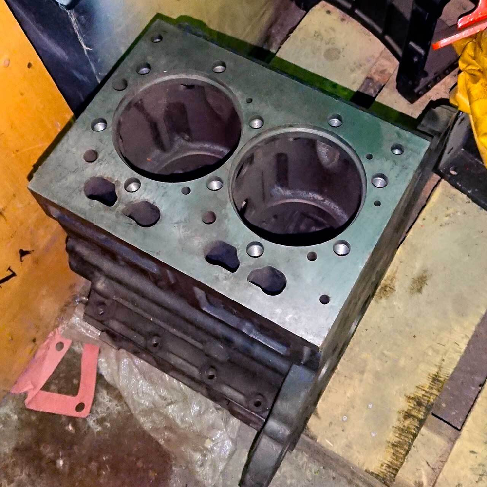 Блок цилиндров TY295IT (JD 295) «голый»