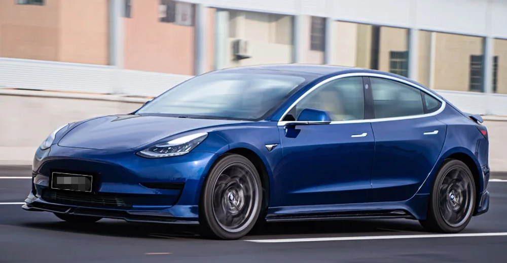 Обвес для Tesla Model 3 2017+ Тесла