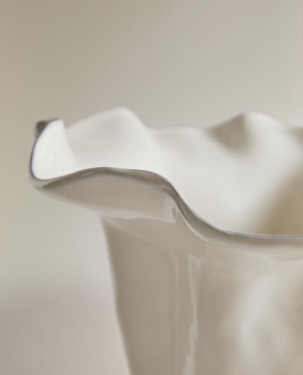 Zara Home Ваза из фаянса, цвет белый, 32 см