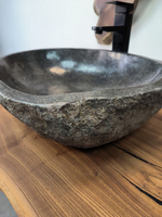 Раковина из речного камня RS-65881 52х42х15 из натурального камня