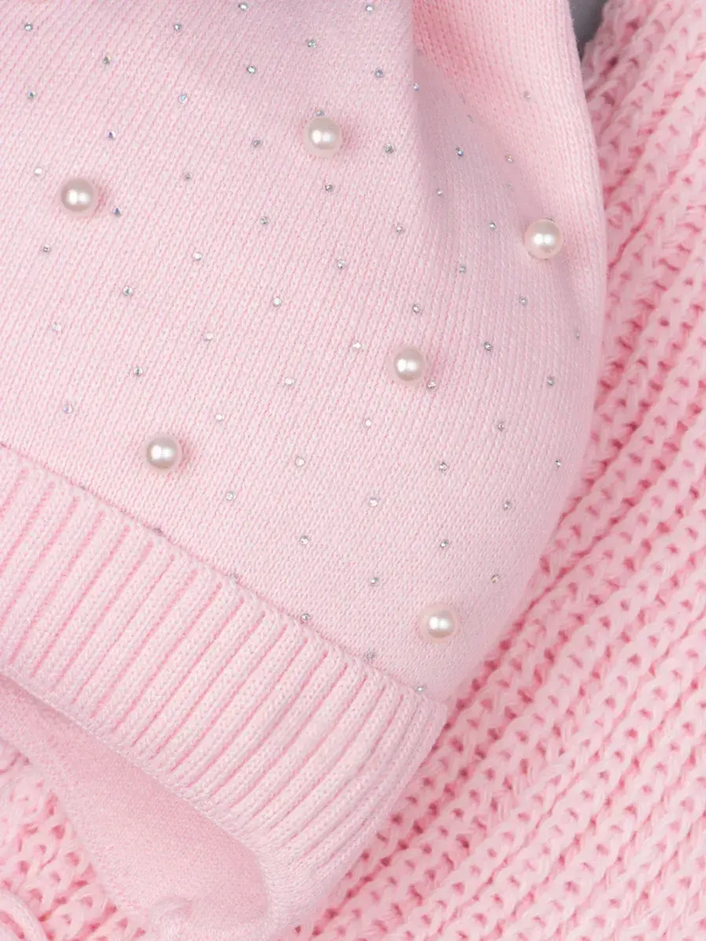 Шапка для девочки осенняя и снуд ушками