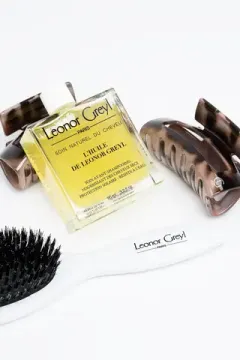 Leonor Greyl Масло для ухода за сухими волосами с защитой от солнца и воды