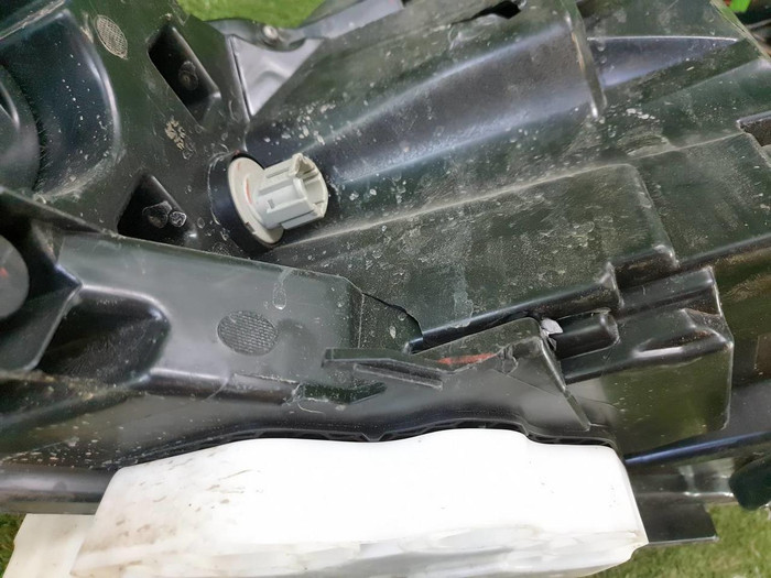 Битая Фара правая Nissan Murano Z52 (14-22) LED