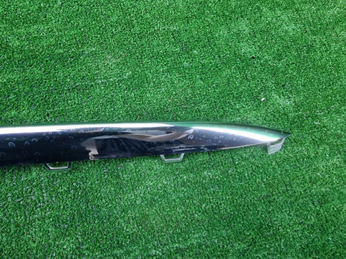 Молдинг переднего бампера Mercedes GLS X167 23-нв