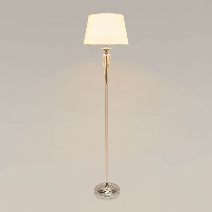 Торшер Bogates Olenna 01105/1 белый