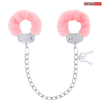 Металлические оковы с мягкой нежно-розовой опушкой (Цвет: нежно-розовый)