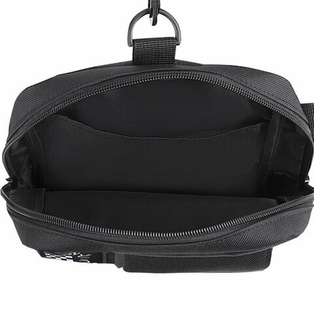 Сумка на плечо HEIKKI TORRENT (ХЕЙКИ) с карманом, Anime face, черная, 25х18х3 см, 272637