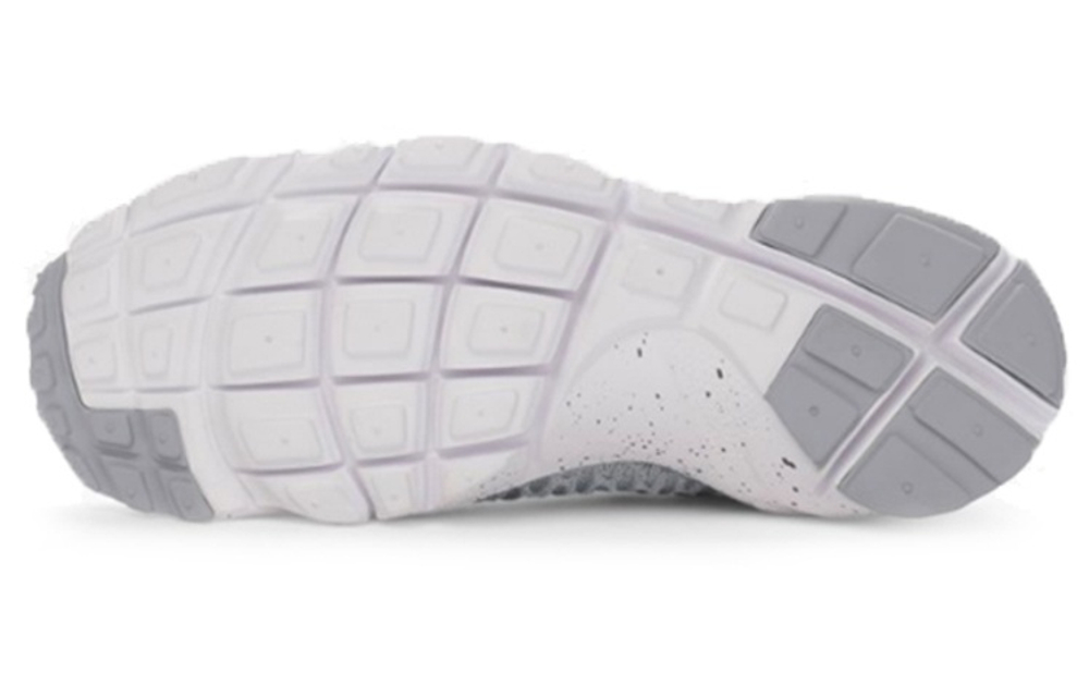 Кроссовки Nike Footscape Magista