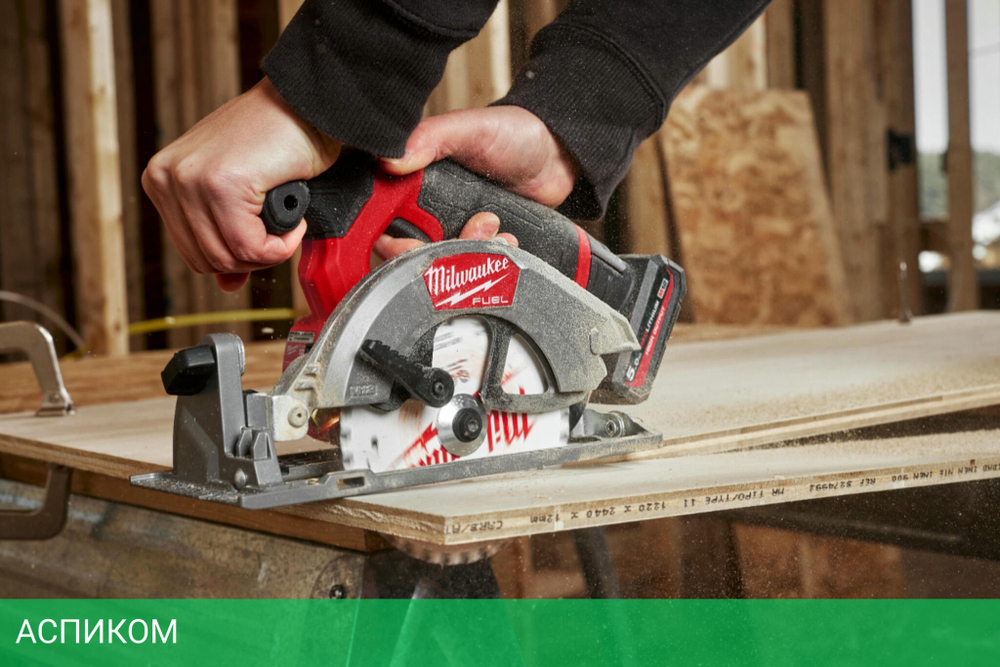 Дисковая (циркулярная) пила Milwaukee M12 FCS442-502X (4933493489)