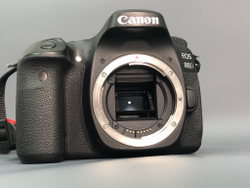 Canon 80D 25.400 кадров