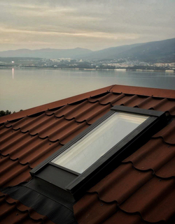 Глухое мансардное окно ВиЛайт 55х118