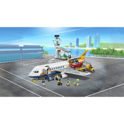Конструктор LEGO City - Пассажирский самолет 60262