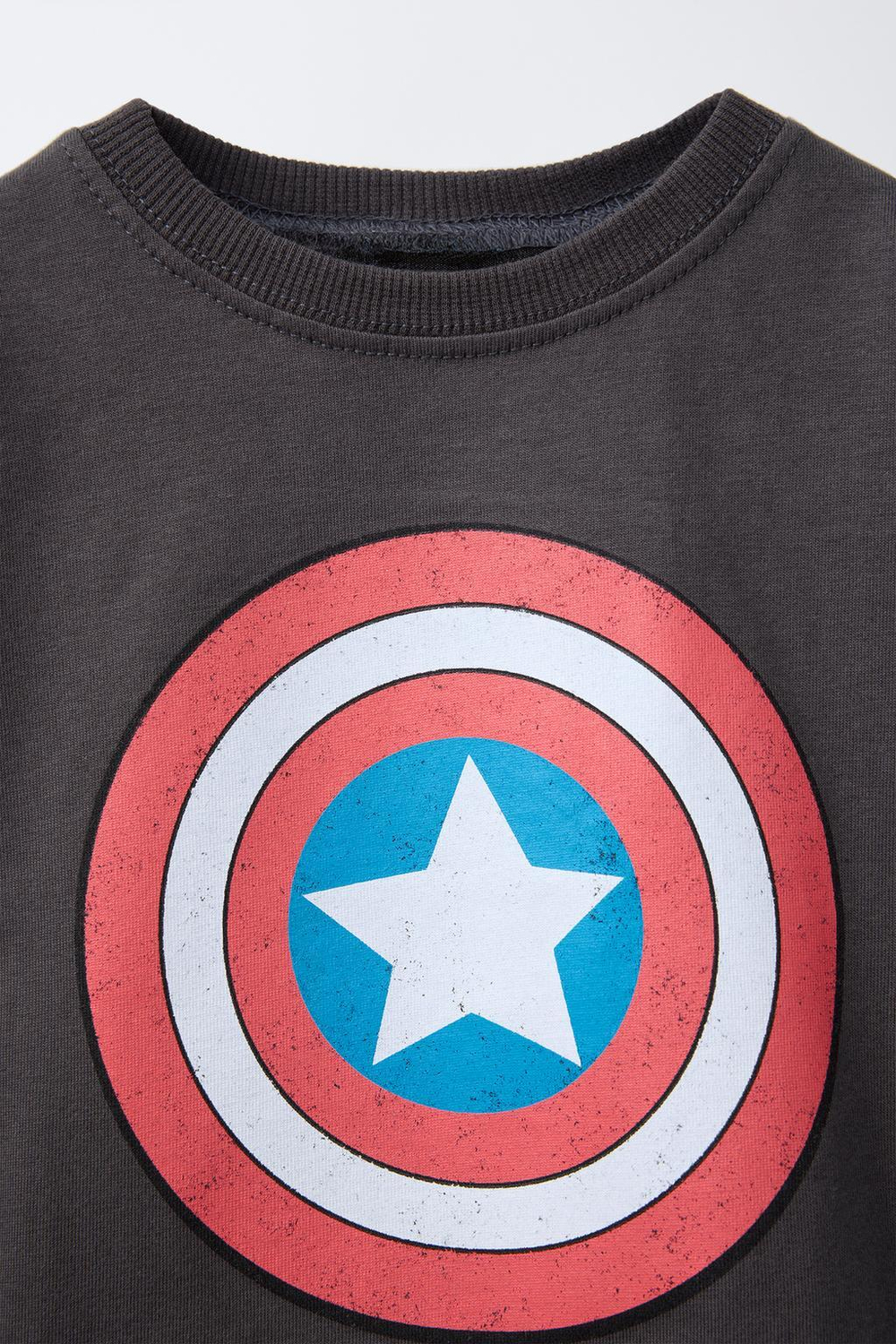 Футболка с принтом captain america © marvel