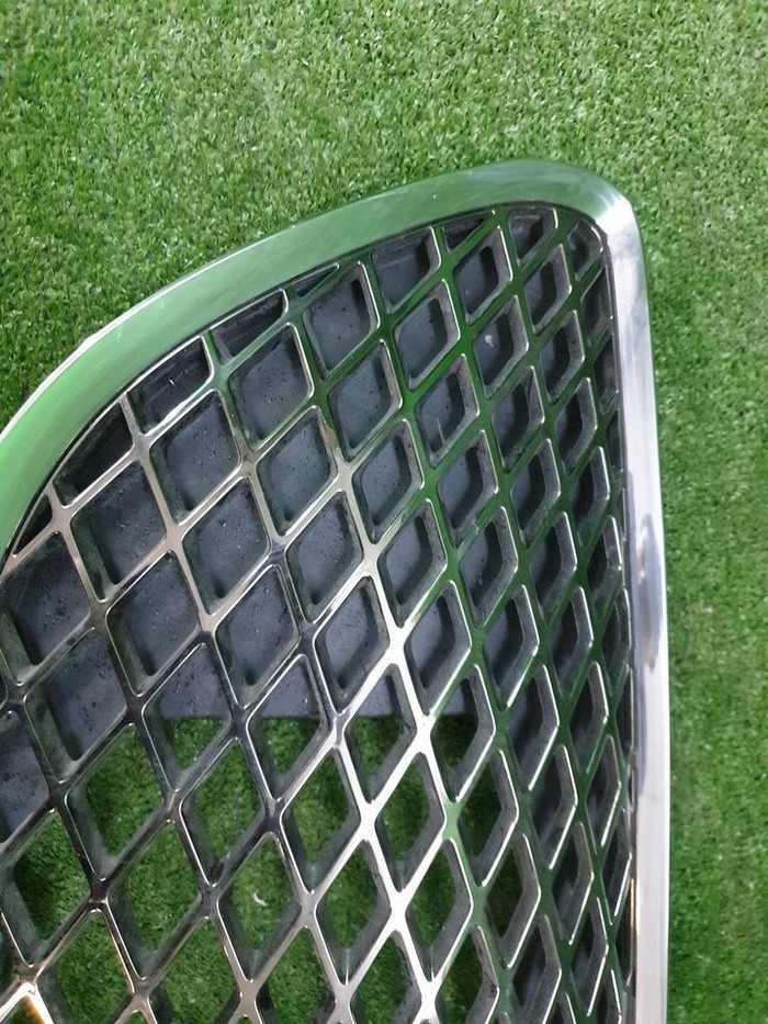 Решетка радиатора Genesis GV70 (2020-н.в.)