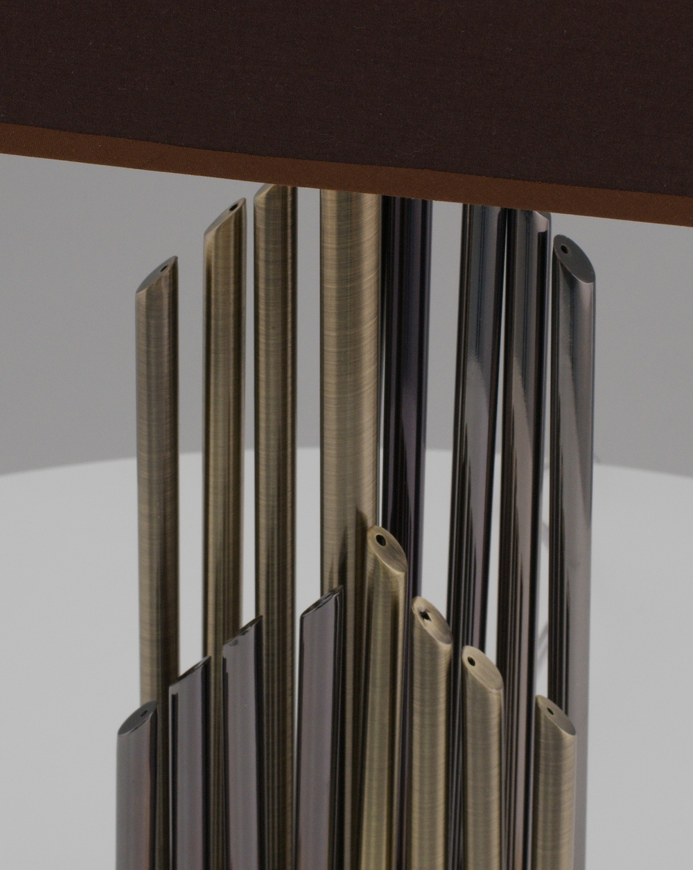 Лампа настольная Moderli V11143-1T Melony