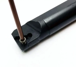 Державка SNR0020R16 Deskar