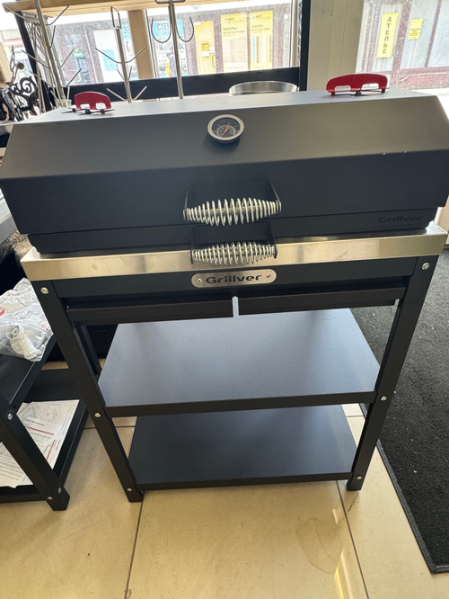 Стол-гриль с решёткой из нержавеющей стали