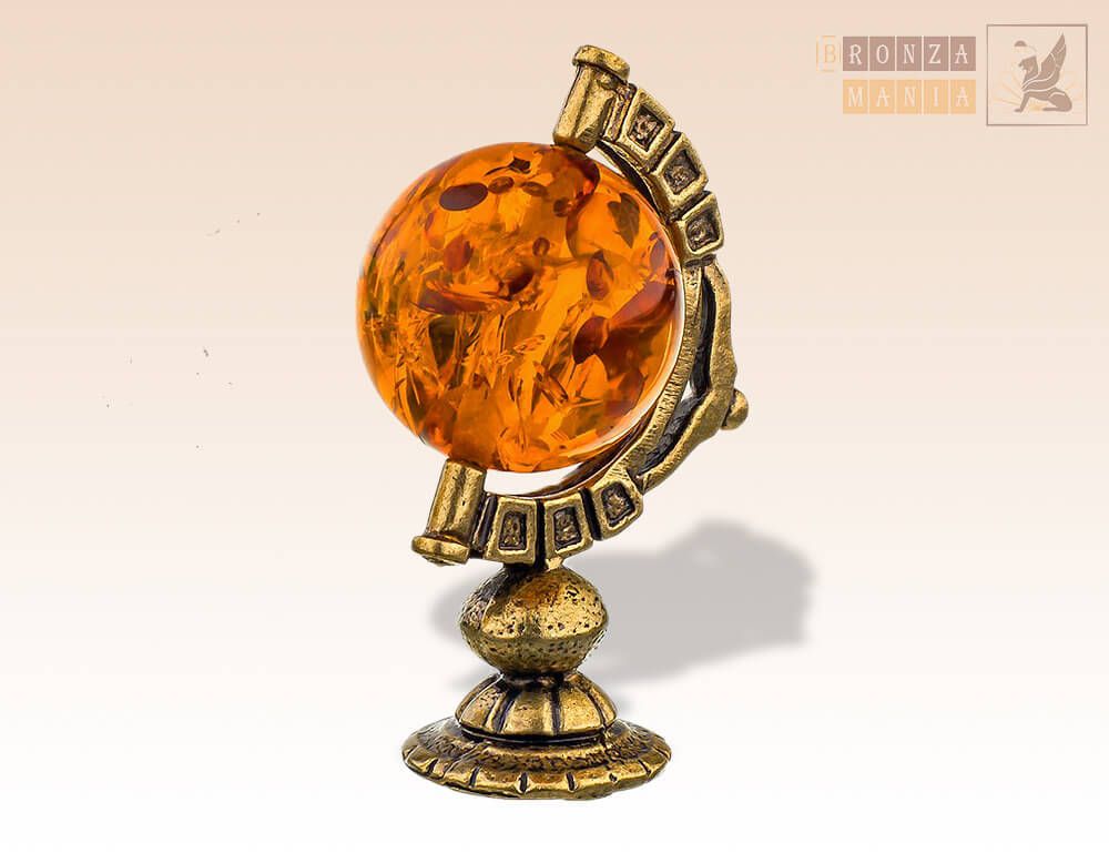 фигурка Глобус