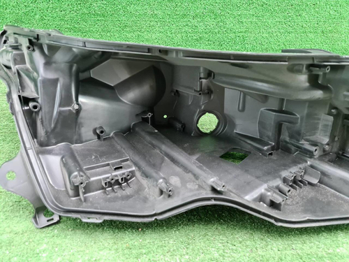 Корпус фары правый Range Rover Sport 2 L494 17-22