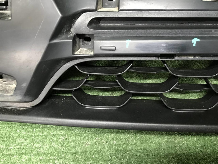 Решетка радиатора Renault Duster 1 (2015-2021)