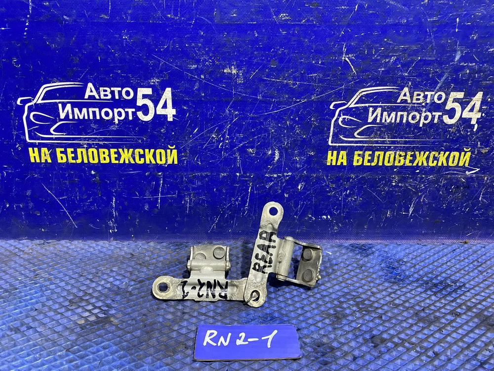 Петля багажника Honda STREAM 2001