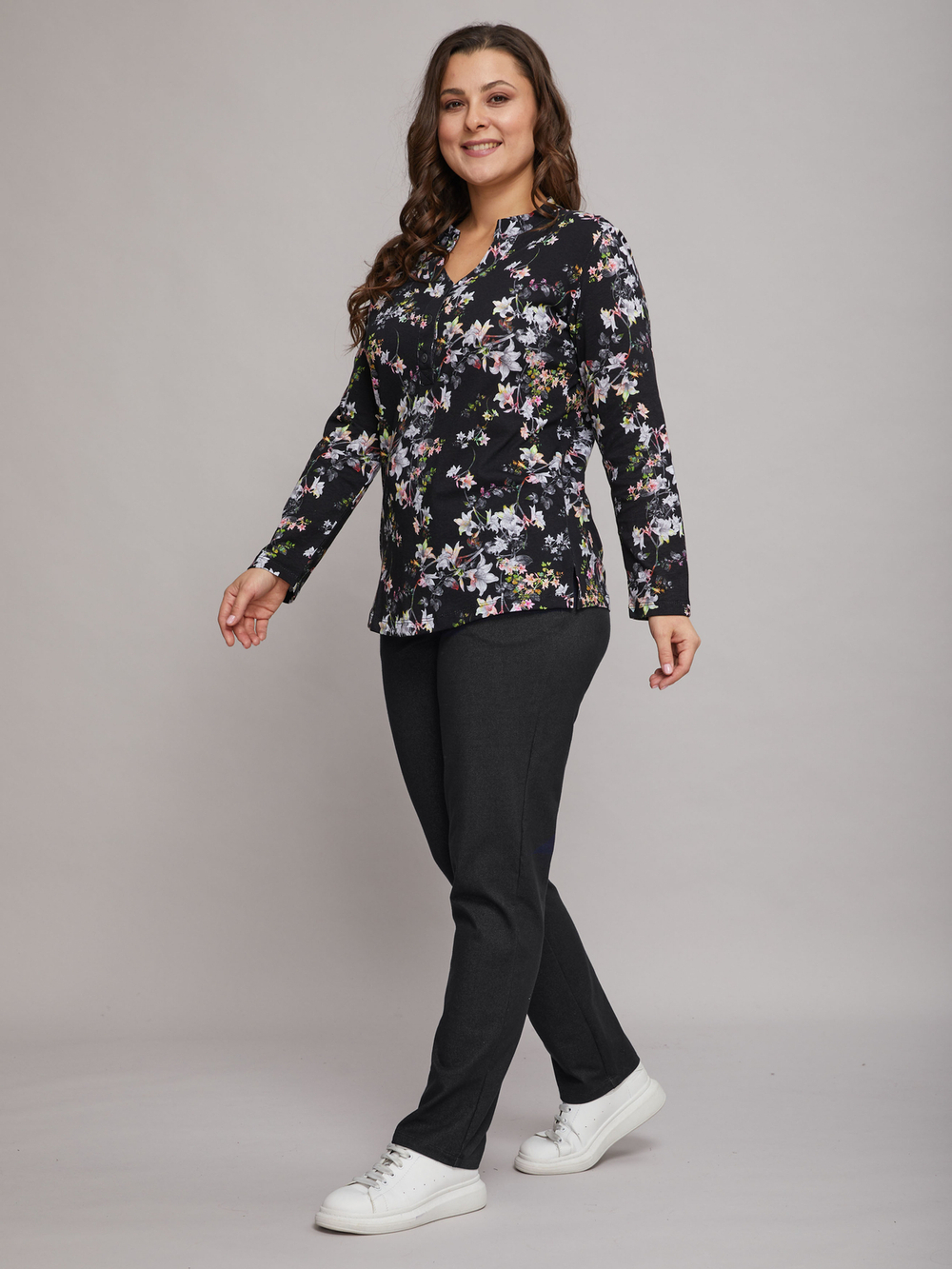 Блузка БЛ-22/черный-лилии
