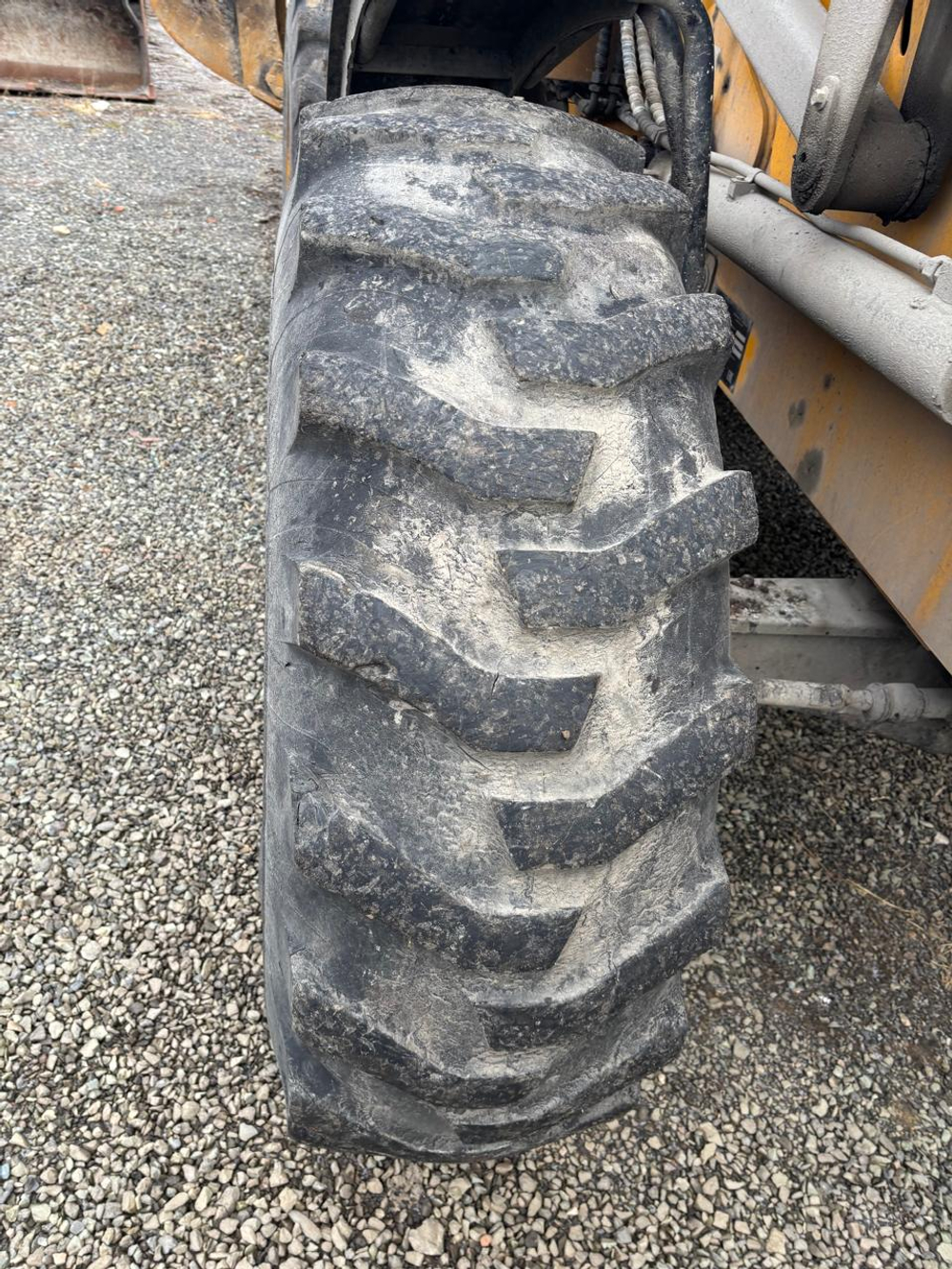 SHANMON 388 Экскаватор-погрузчик 388H (Дизельный, 4,6 л, 102 л.с., АТ)