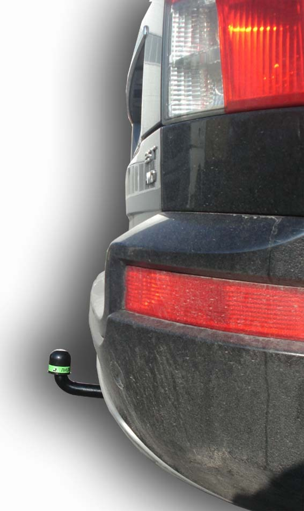 Фаркоп(прицепное) Лидер-Плюс для VOLVO XC 90 (универсал) (B) 2006 - 2014(паспорт и сертификат в комплекте)(без электрики)V203-A