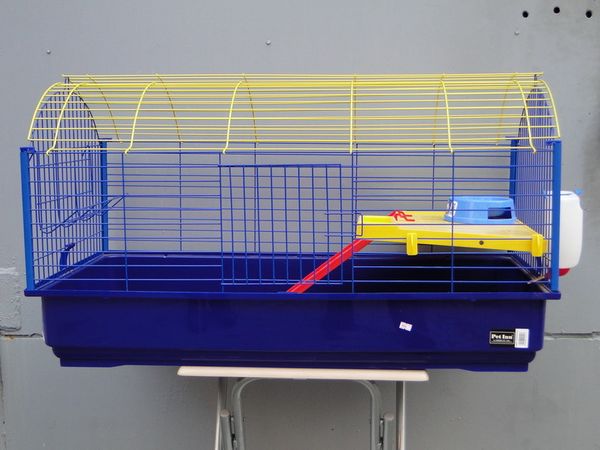 Как правильно подобрать клетку для декоративного или карликового кролика