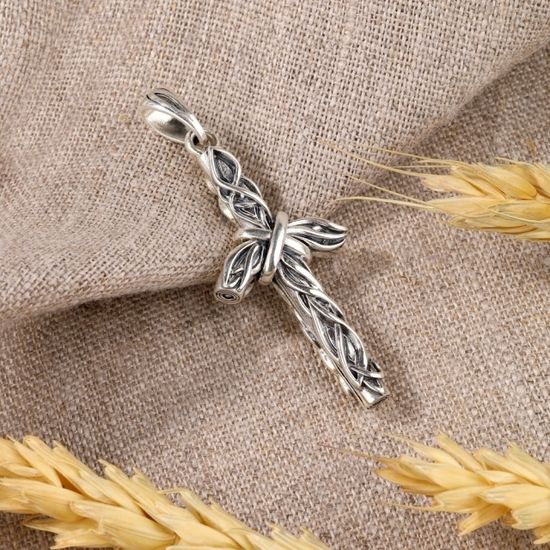 Крест Святой Нины