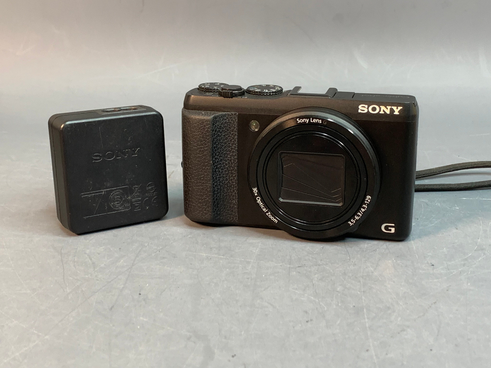 Sony Cyber-shot DSC-HX50