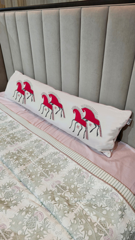 Длинная подушка “Мезенский конь”